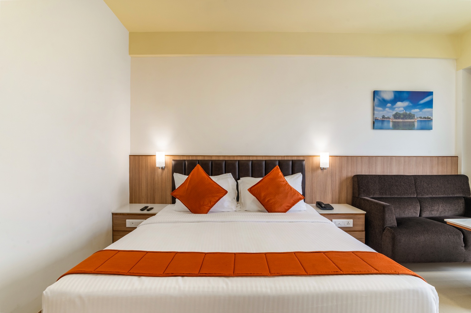 Classic Room at Sterling V Grand Madurai - Photo 1