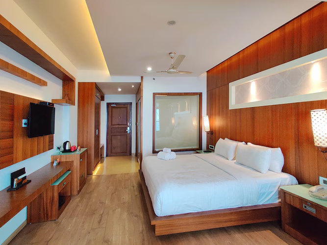 Aroha - Standard Room (Room on Basement Floor & Has lift access Just One Floor Above) at Amber Dale Munnar-Kondody Hotels - Photo 1