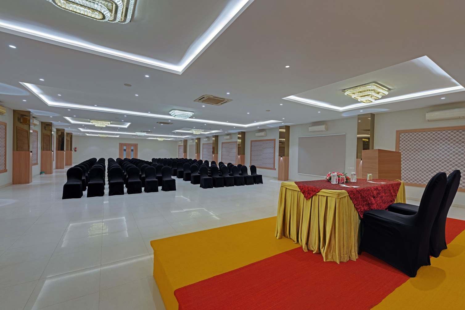Hotel Gen X Mirzapur photo 9