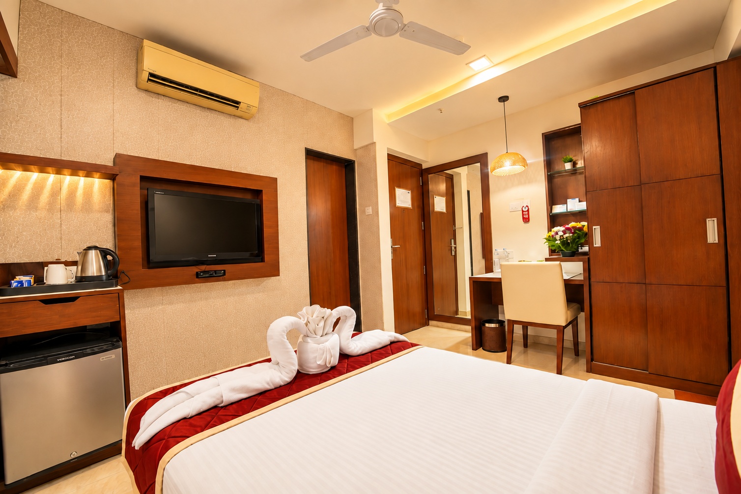 Standard Single Room at The Altruist Andheri Hotel - Photo 3