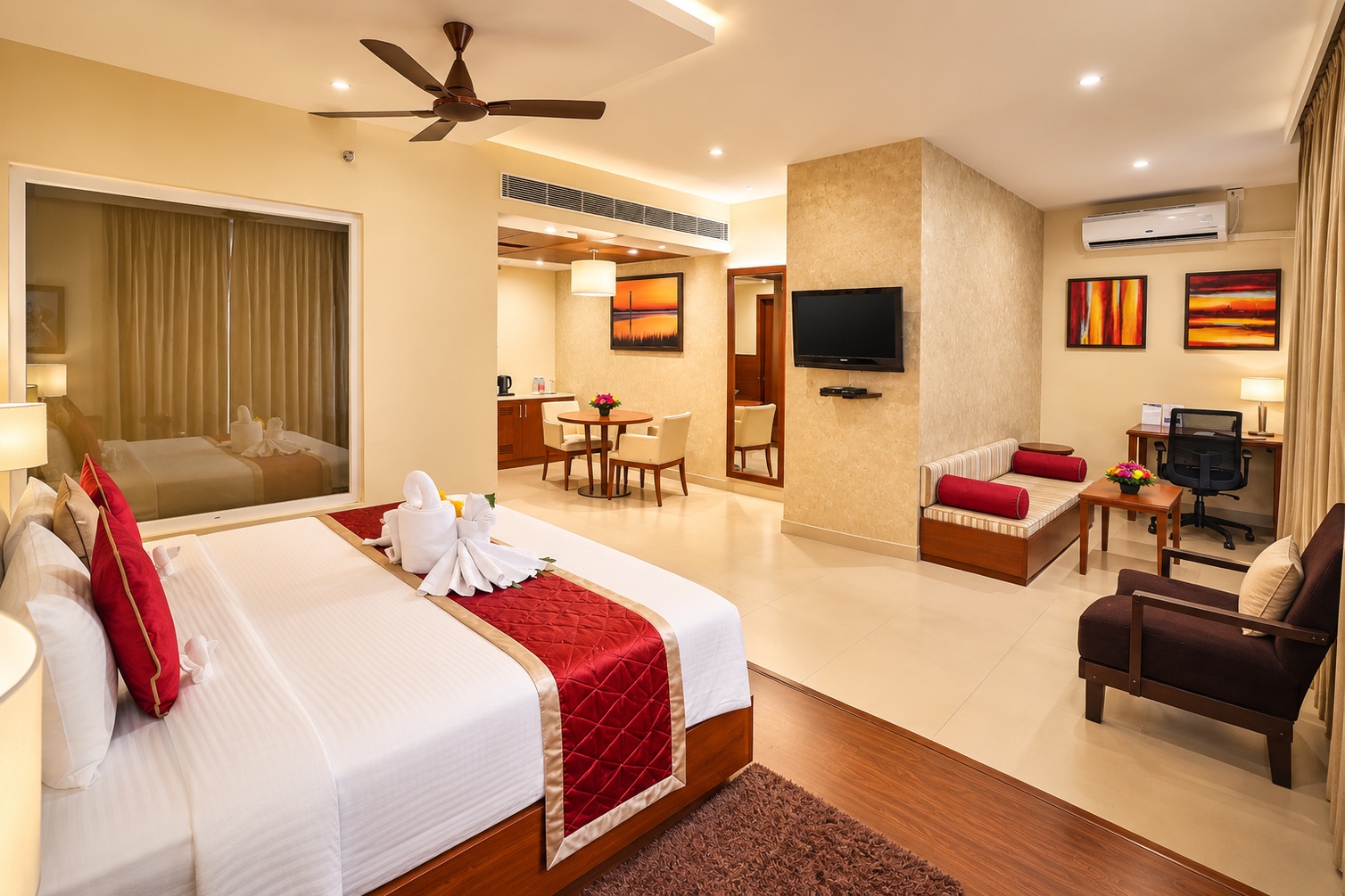 Suite Room at The Altruist Hitech Hotel - Photo 2