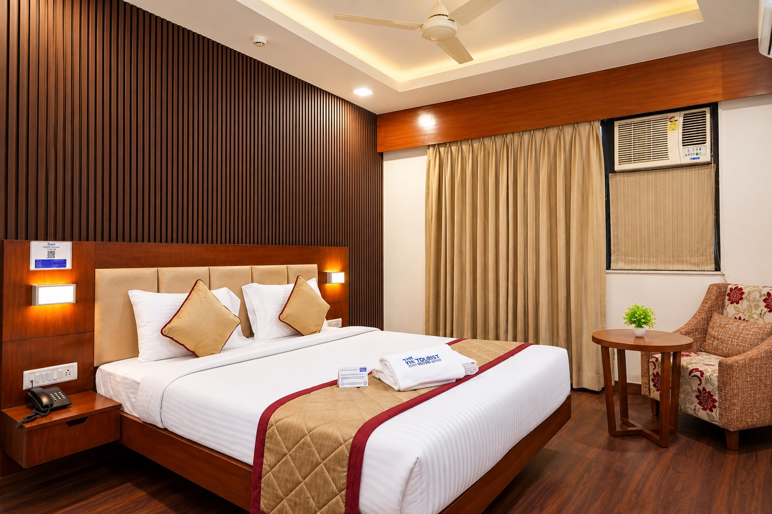 Premium Queen Room at The Altruist Navi Mumbai Hotel - Photo 2