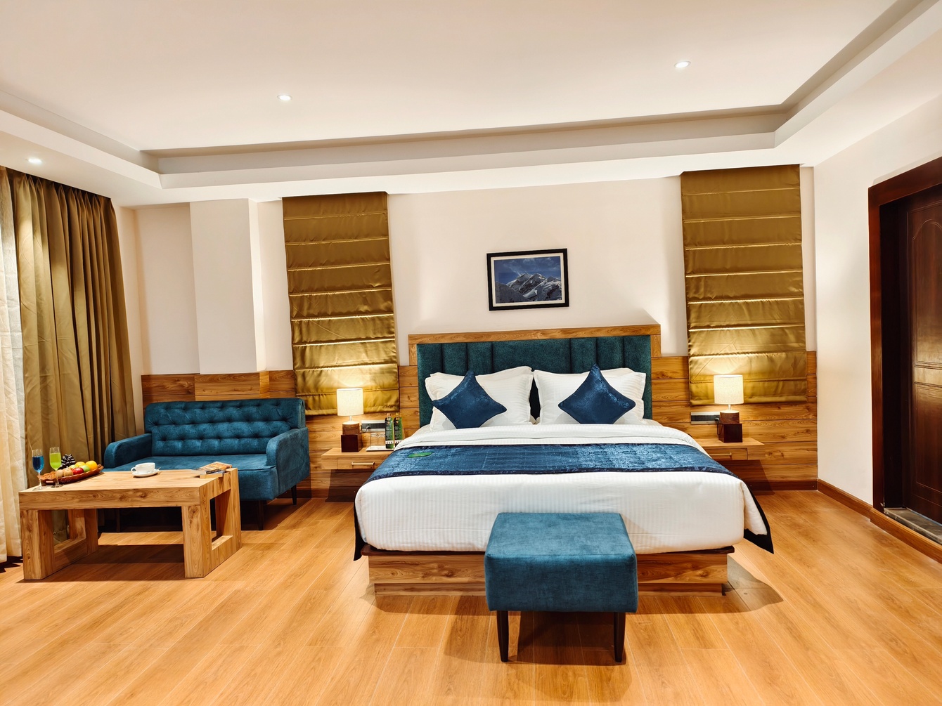 Clarion Suite Room at Clarion Hotel De Renees Gangtok ( 5km from MG Marg) - Photo 1
