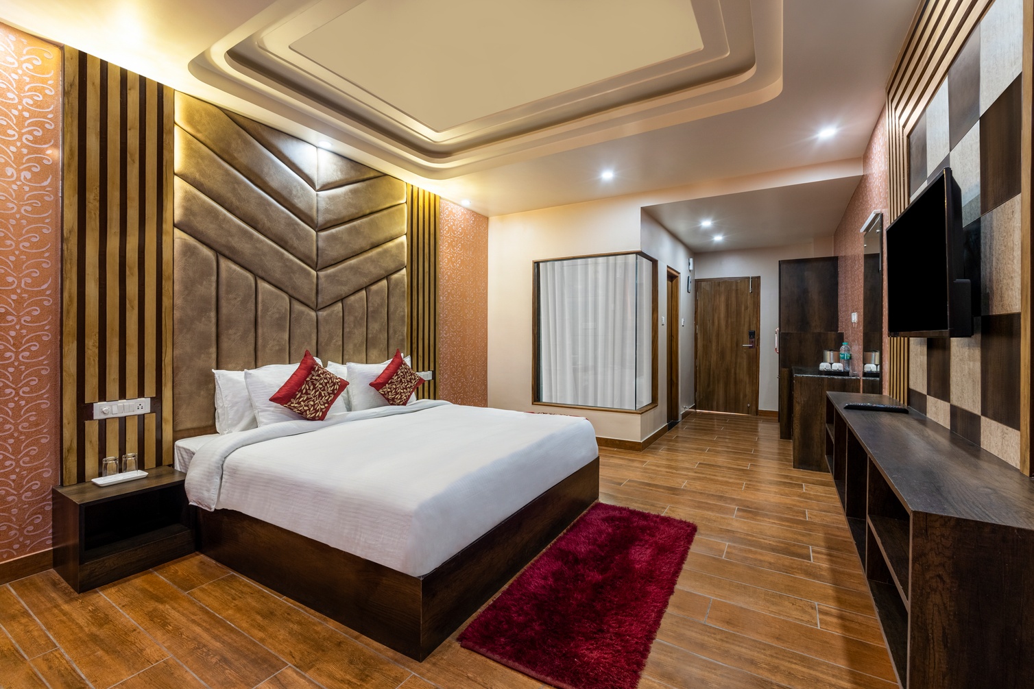 Premier Room With Balcony at Sterling Shivalik Chail - Photo 3
