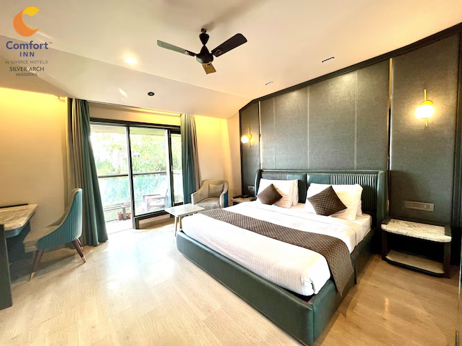 Club Room at Comfort Inn Silver Arch Mussoorie - Photo 1