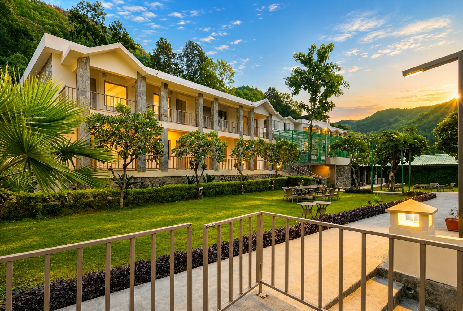 Sterling Riverview Jim Corbett photo 2