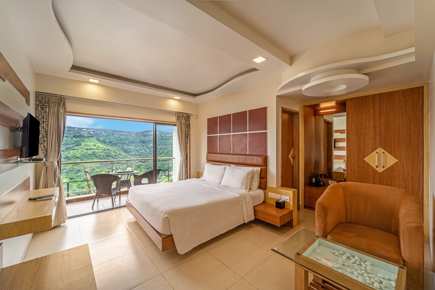 Mountain View Premier Room with Balcony at Sterling Panchgani - Photo 1
