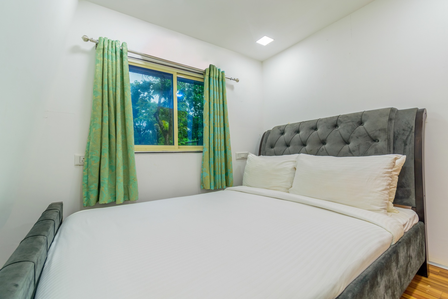 Signature Glass Room at Nature Trails Durshet, Khopoli - Photo 3