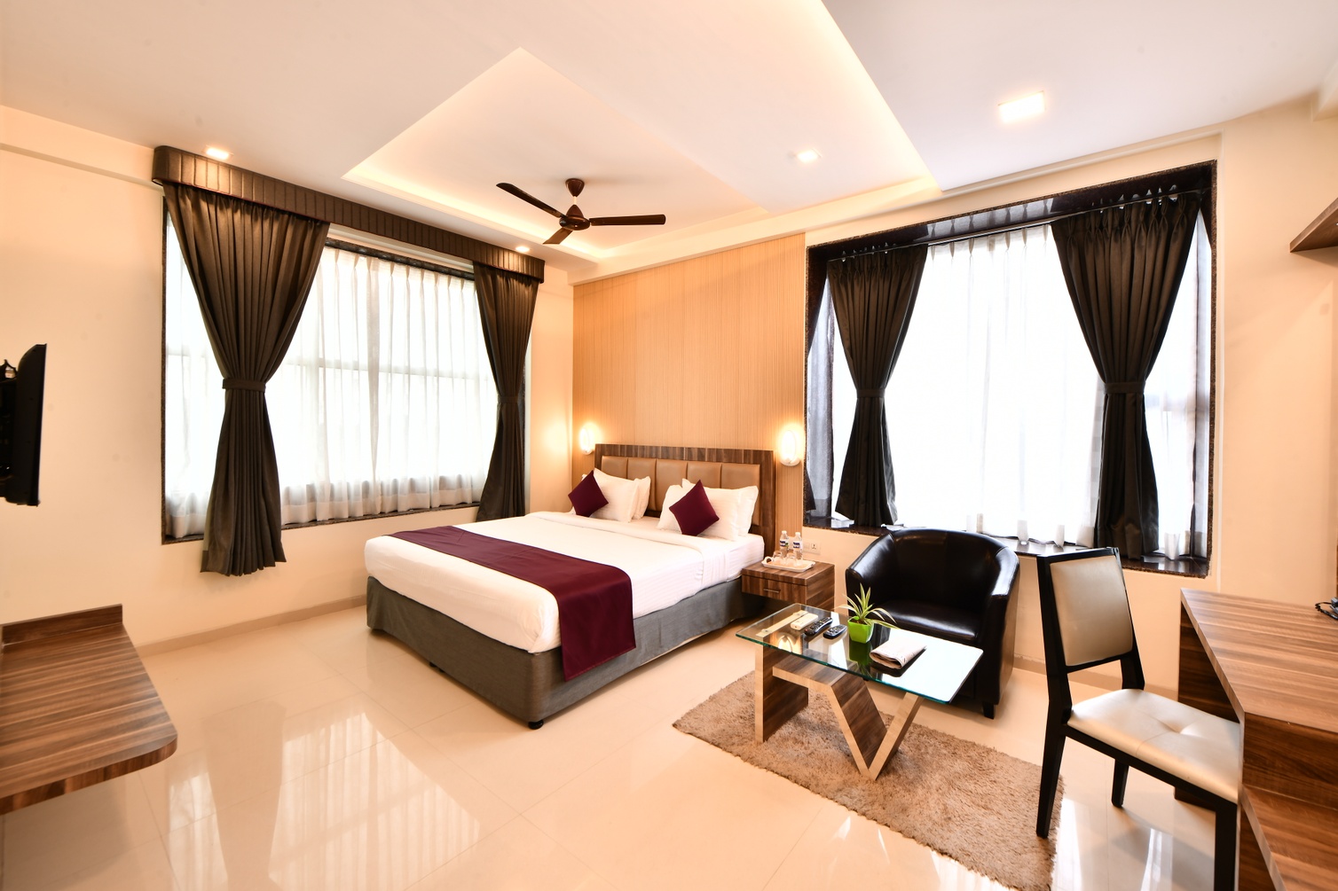 Deluxe Room at Click Hotel Sagar Plaza, Pune Chakan - Photo 2