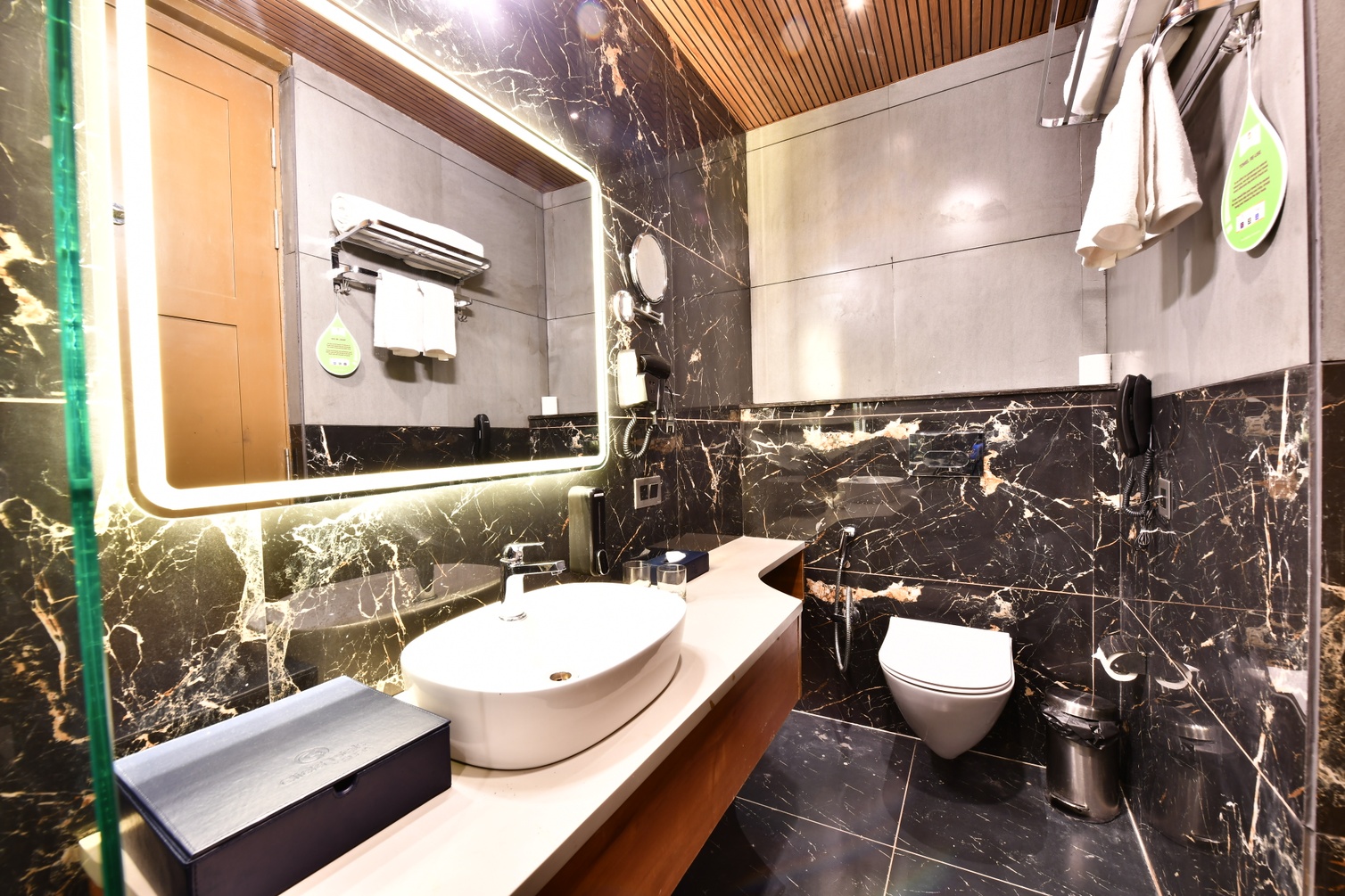 Premium Room at Click Collection Grand Gateway, Varanasi - Photo 2