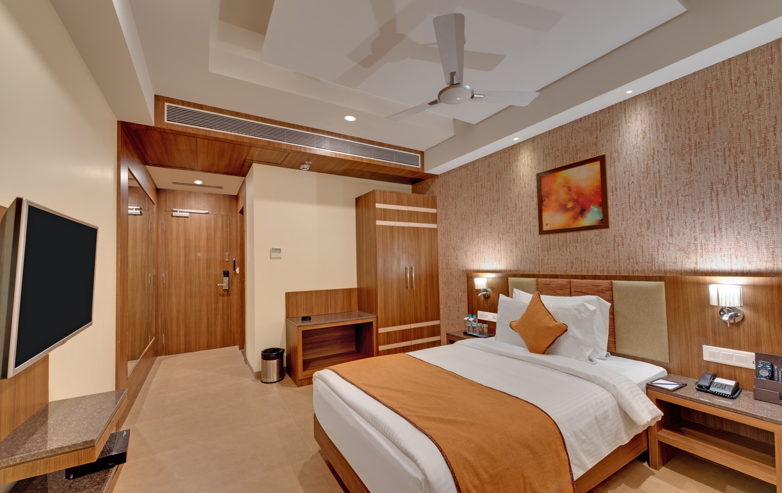 Deluxe Room at Anaya Beacon Hotel, Jamnagar - Photo 3
