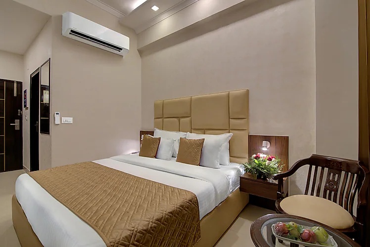 Deluxe Room at Comfort inn Karnal - Photo 1