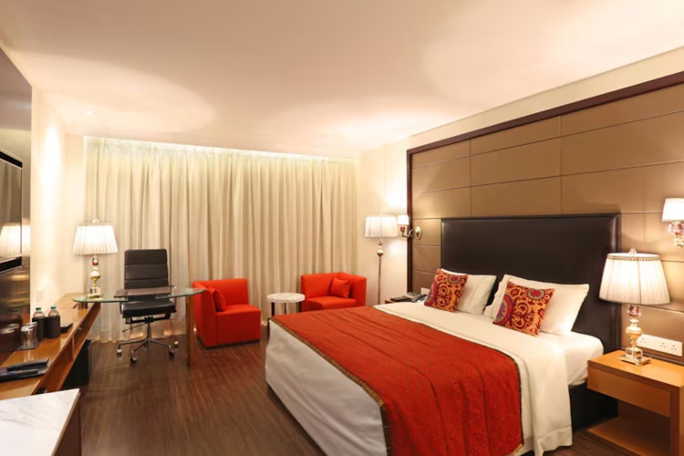 Deluxe Room at Samanvay Luxury Boutique Hotel, UDUPI - Photo 1