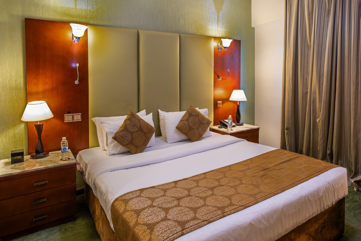 Deluxe Double Room at THE PARK HOTEL Formerly Al Jawhara Gardens Hotel - Photo 3