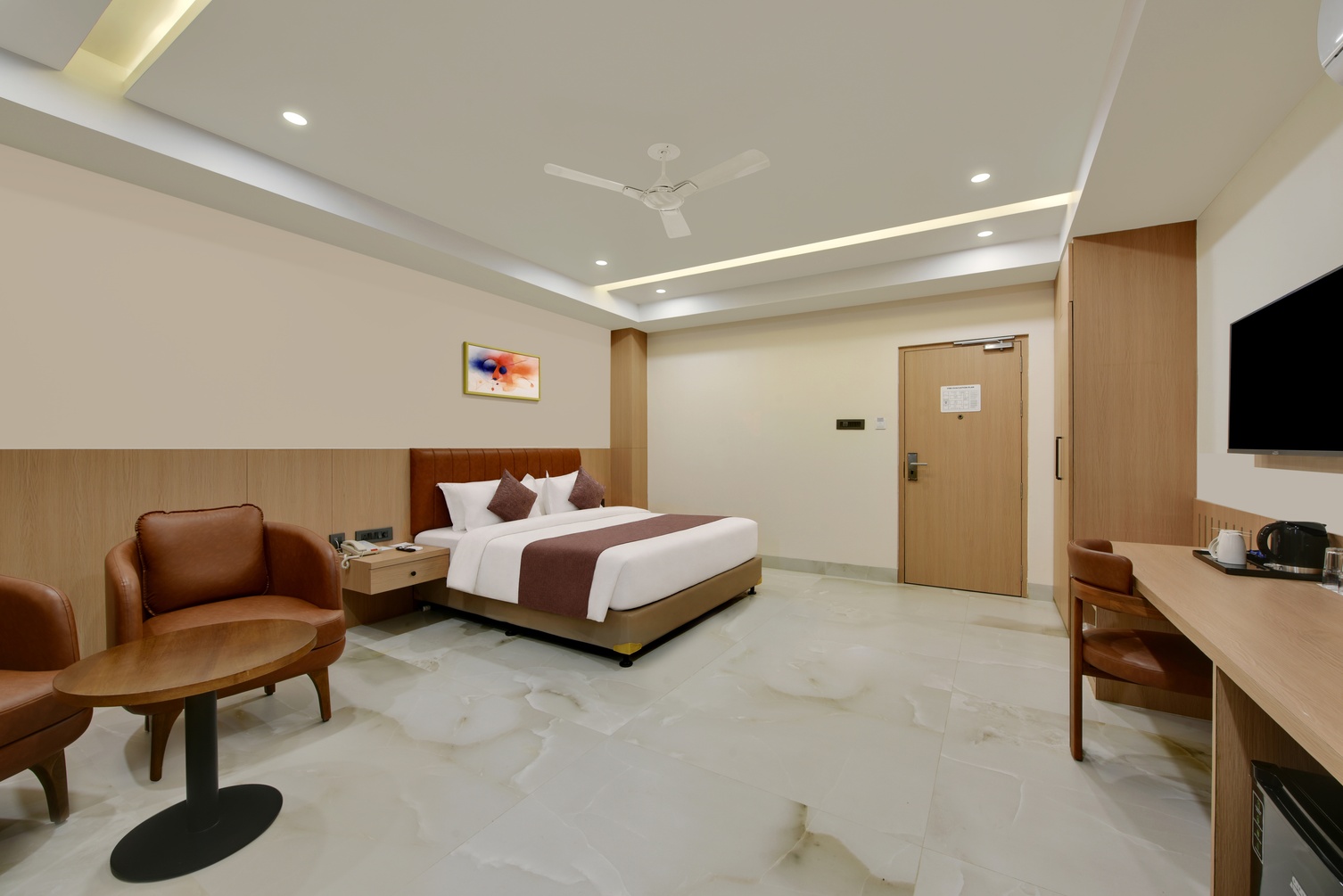 Deluxe Room at Vaishnavi Beacon Hotel Patna - Photo 1
