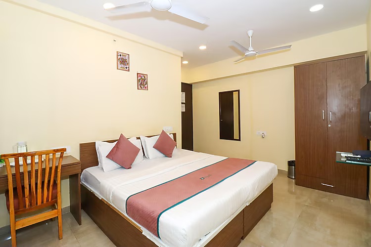 Deluxe Room at Pinaki Comfort Stay Hotel & Apartments - Photo 1
