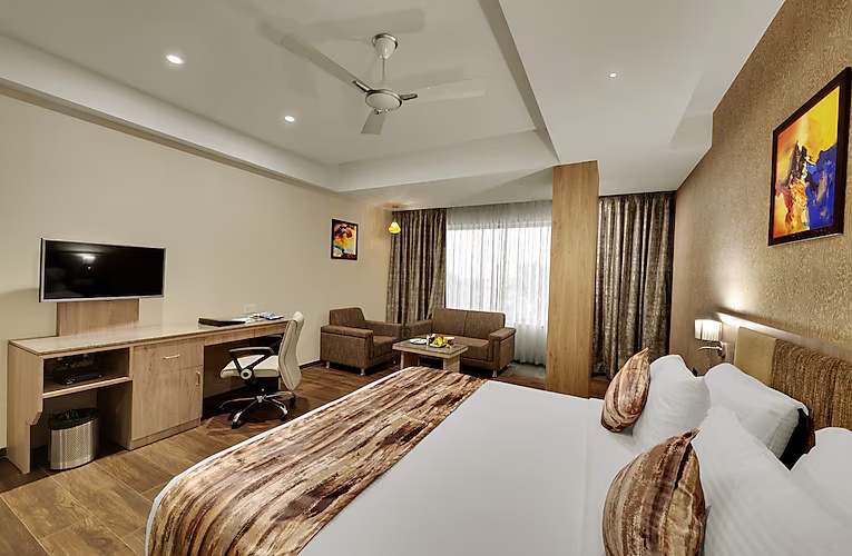 Executive Premium Room at Anaya Beacon Hotel, Jamnagar - Photo 1