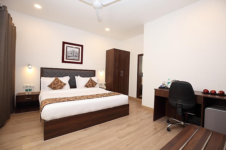 Executive Room at Click Hotel Transport Nagar, Lucknow - Photo 1