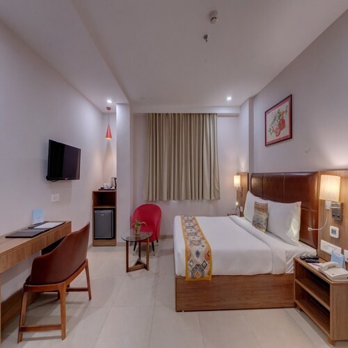 Executive Room at The Beacon Hotel, Vadodara - Photo 1