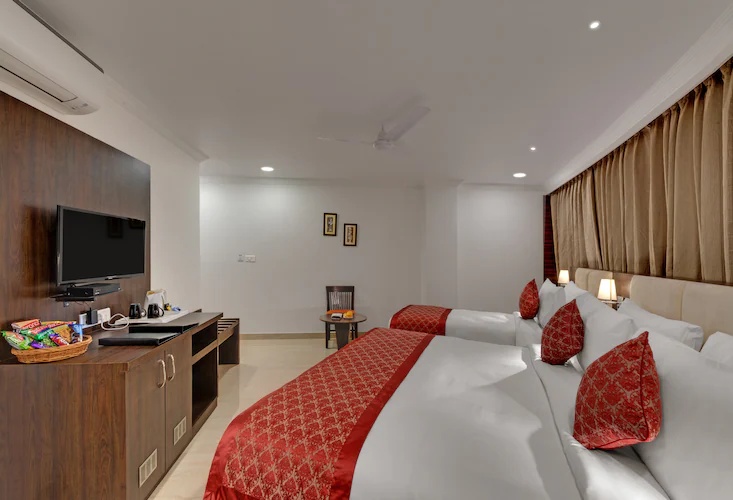 Executive Room at Avins Beacon Hotel, Udaipur - Photo 1