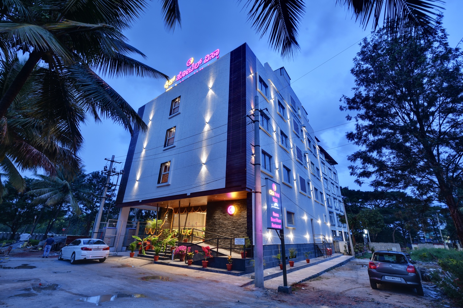 Click Hotel Vista-International Airport, Bangalore photo 1