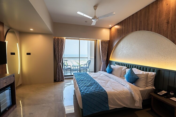 Fern Club Room at The Fern Residency, Porbandar - Photo 1