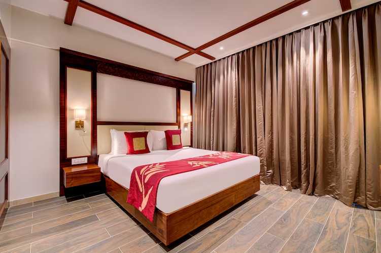 Hazel Suite with Bathtub, Balcony and Mountain View at The Fern, Lonavala - Photo 1