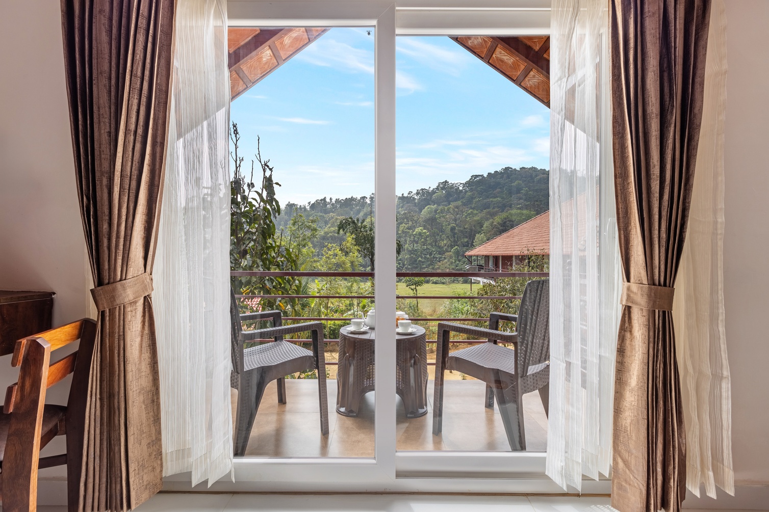 Valley View Premier Room with Sitout at Sterling Brookstone Coorg - Photo 2