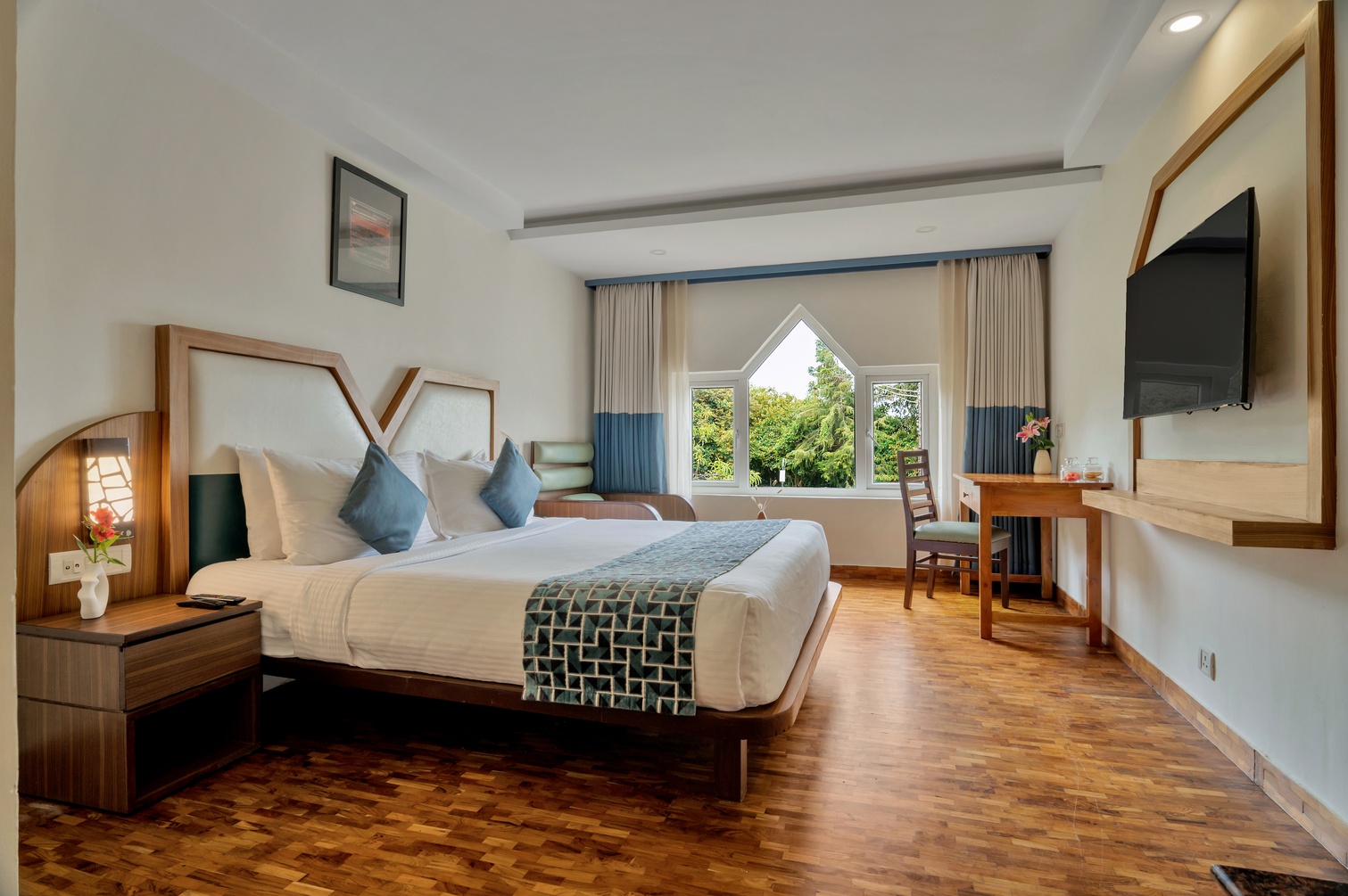 Premier Room at Sterling Ooty Elk Hill - Photo 1