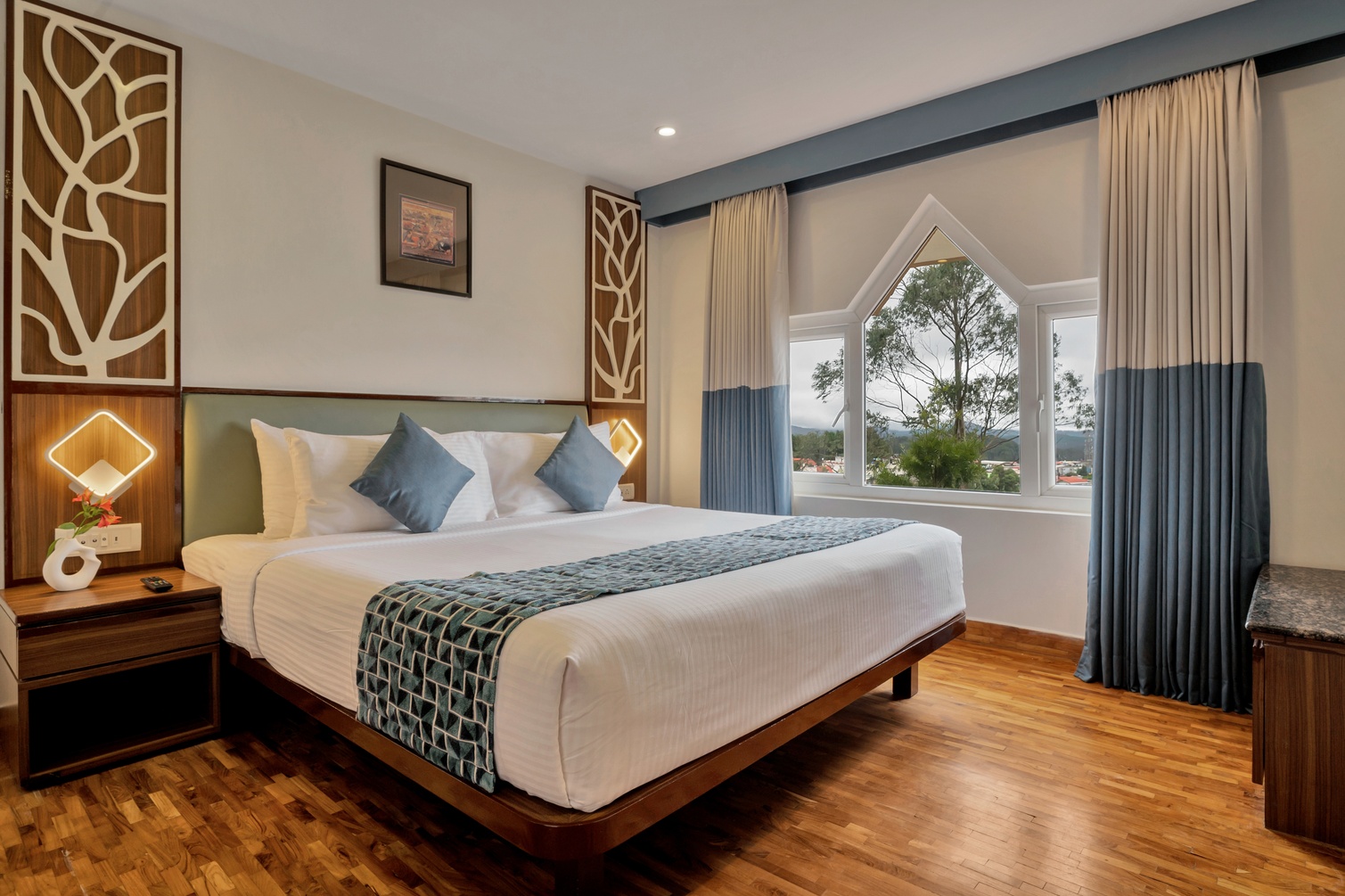 Valley View Privilege Suite at Sterling Ooty Elk Hill - Photo 1