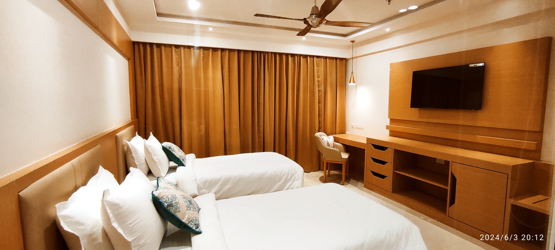 Classic Twin Room with Balcony at Sterling Aravalli Udaipur - Photo 2