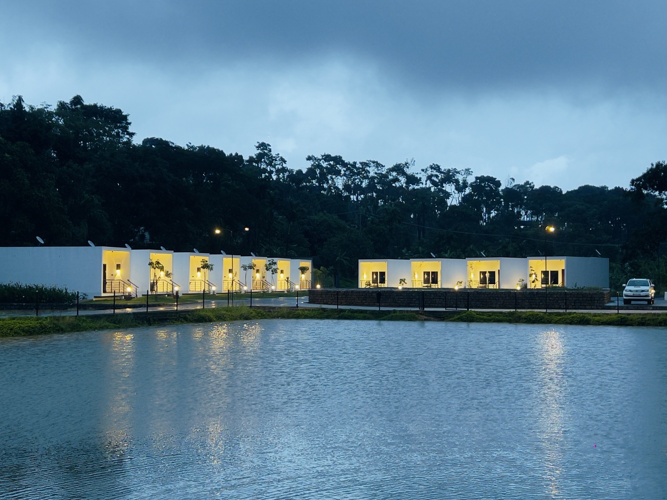 Signature Cottage at JUNGLE LAKE RESORT - Photo 1