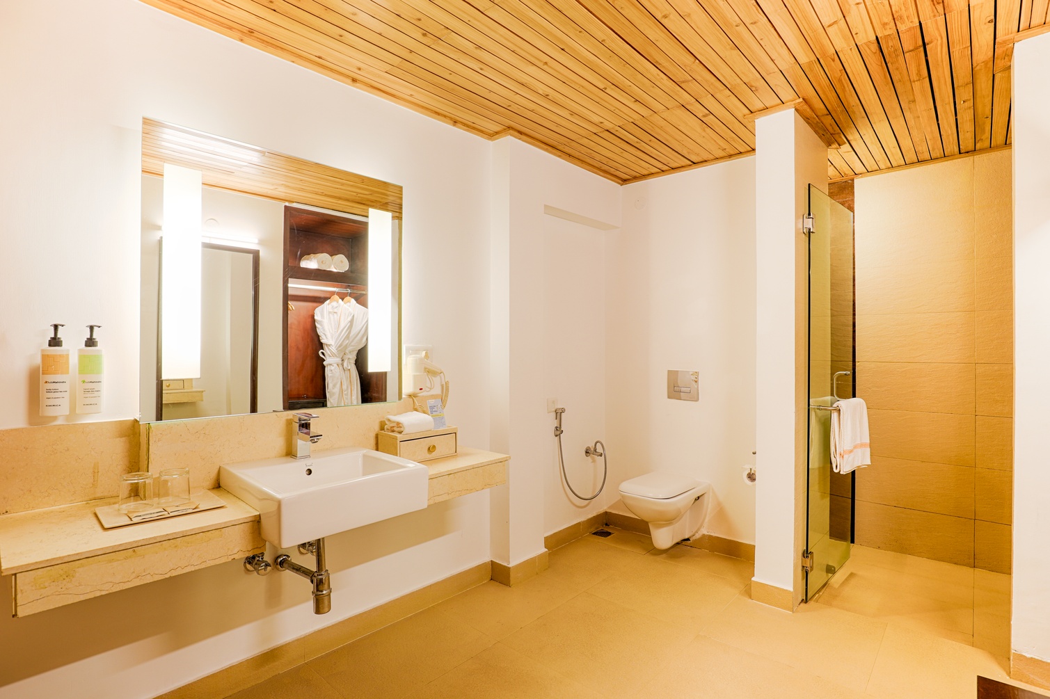 Family Room at Chumbi Mountain Retreat & Spa - Photo 3
