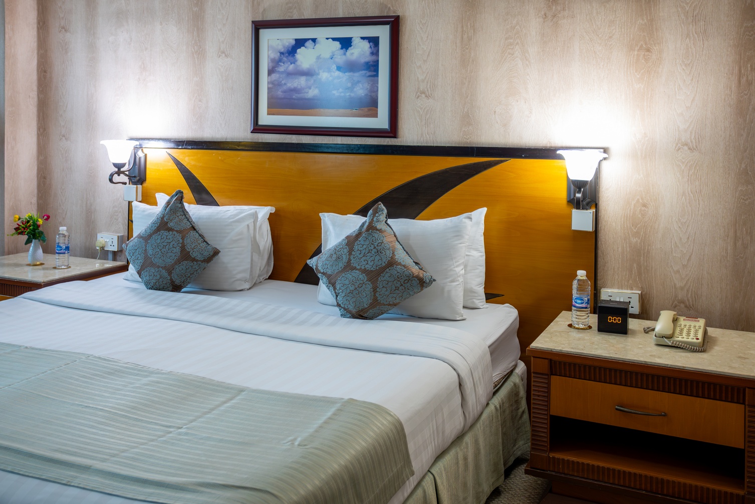 Junior Suite at THE PARK HOTEL Formerly Al Jawhara Gardens Hotel - Photo 3