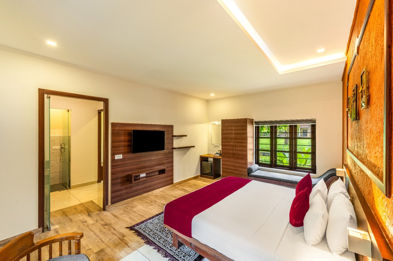 Pool View Suite with Sit-out at Sterling Govardhana Malampuzha - Photo 2
