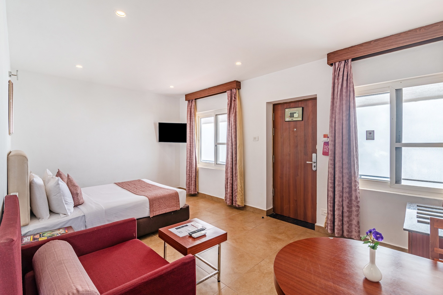 Valley View Premier Room and Sit out at Sterling Yercaud - Photo 2
