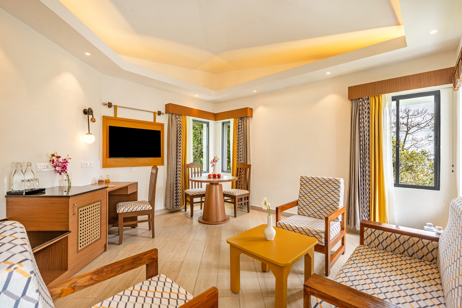2 Bed Room Indulge Family Suite at Sterling Munnar - Photo 1