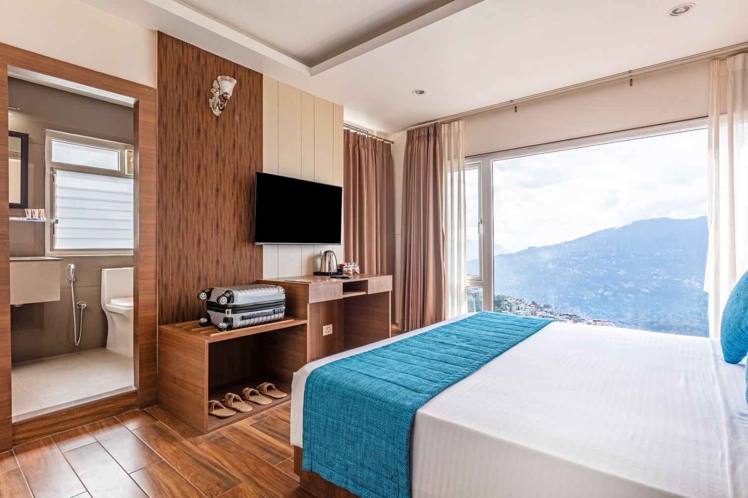 Valley View Room with Balcony at Sterling Mount Olive Gangtok - Photo 1