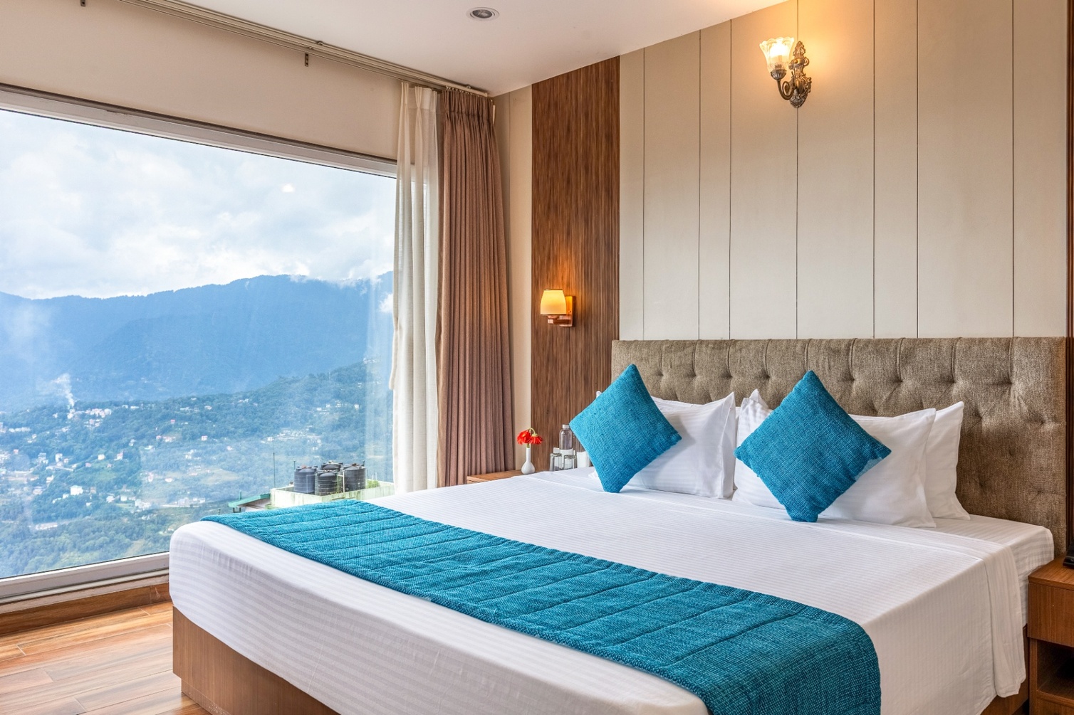 Valley View Room with Balcony at Sterling Mount Olive Gangtok - Photo 3