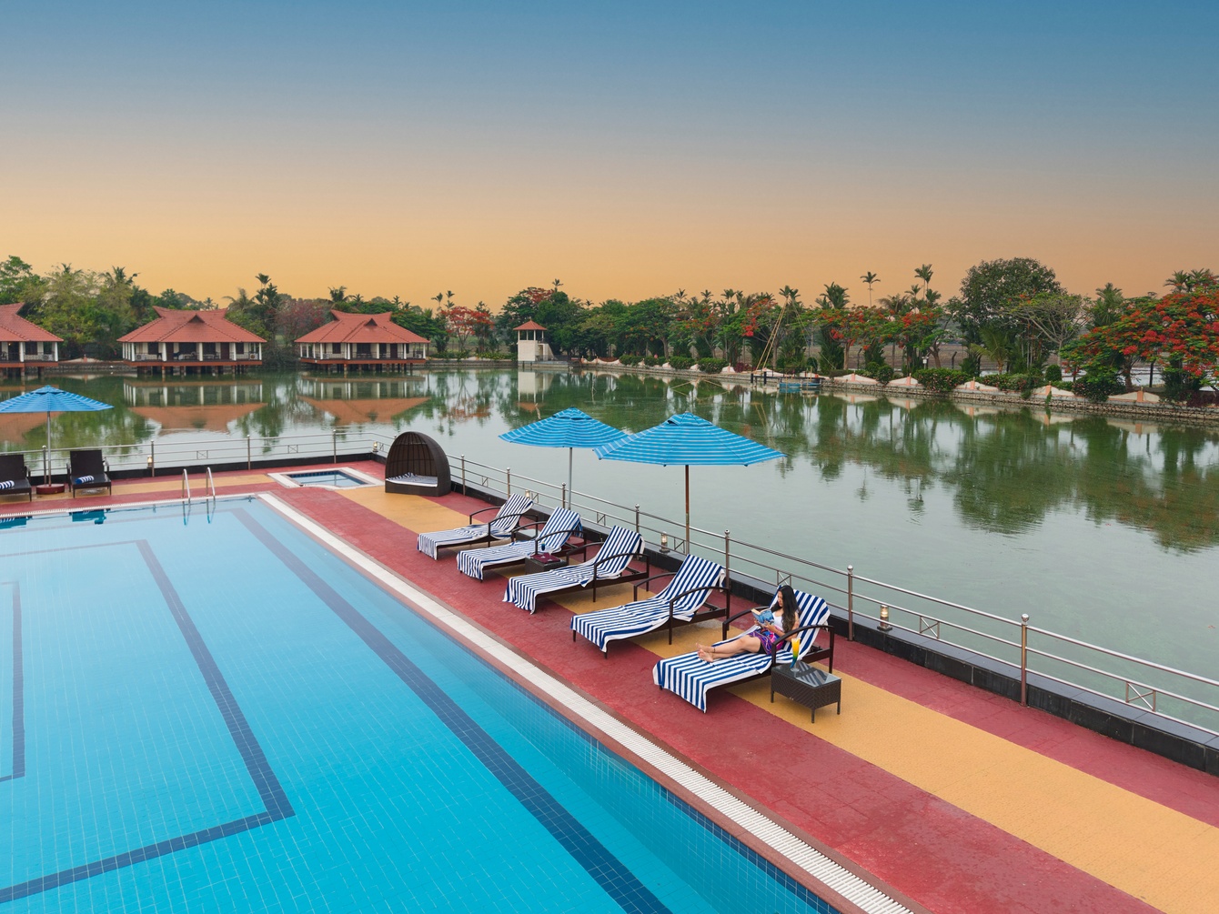 Sterling Lake Palace Alleppey photo 7