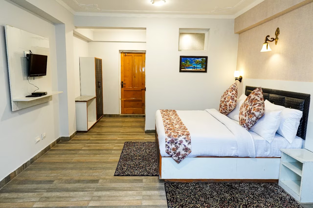 Quard Deluxe Room at Click Sunburry Hotel Srinagar - Photo 1