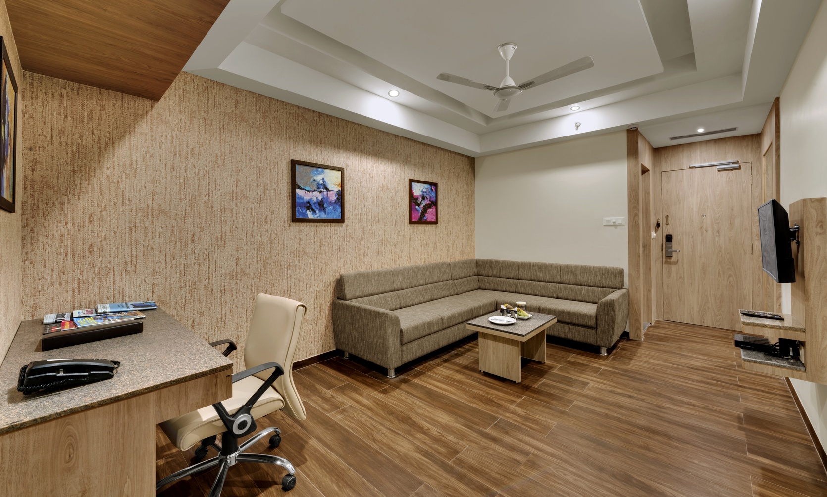 Suite at Anaya Beacon Hotel, Jamnagar - Photo 3