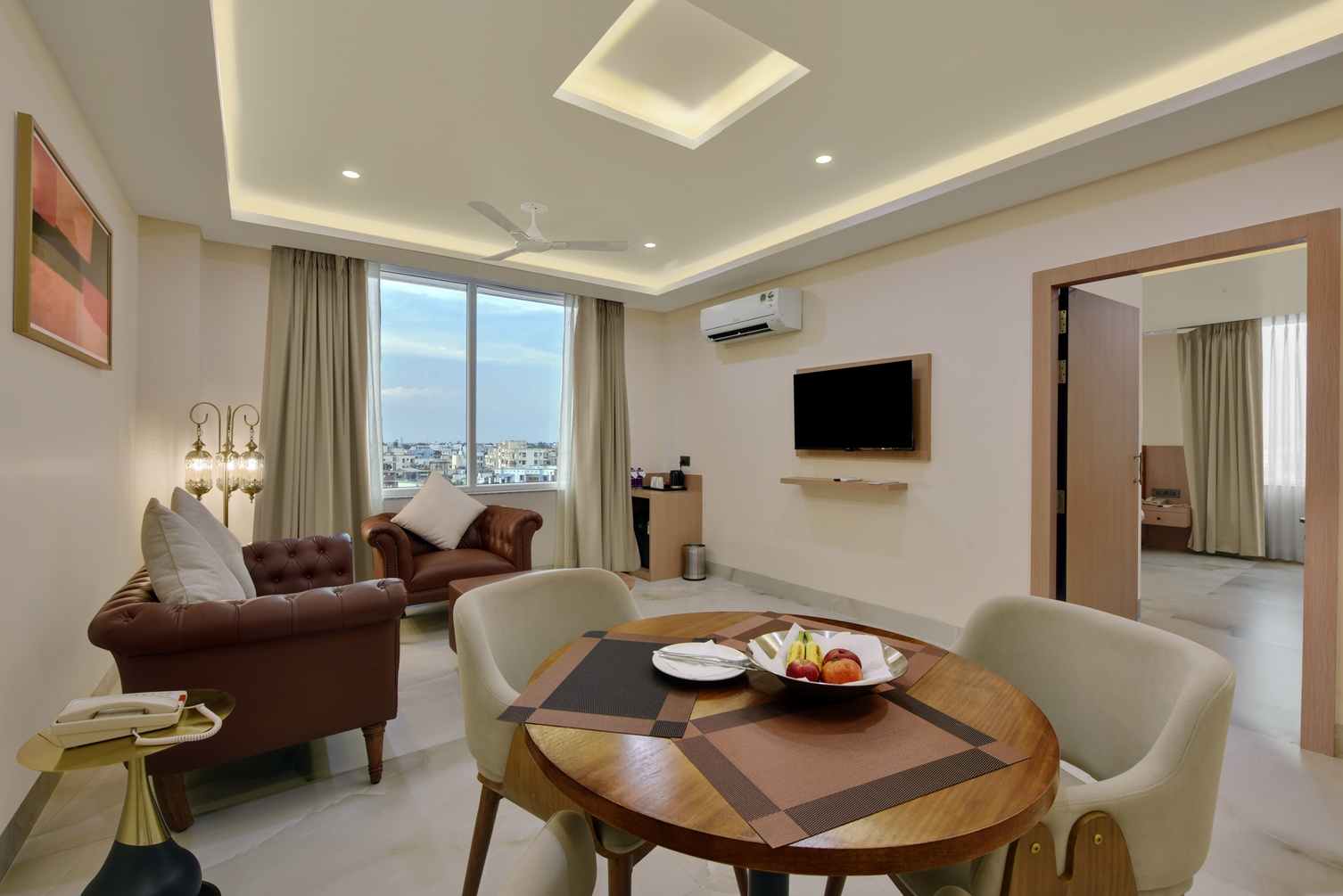 Suite Room at Vaishnavi Beacon Hotel Patna - Photo 2