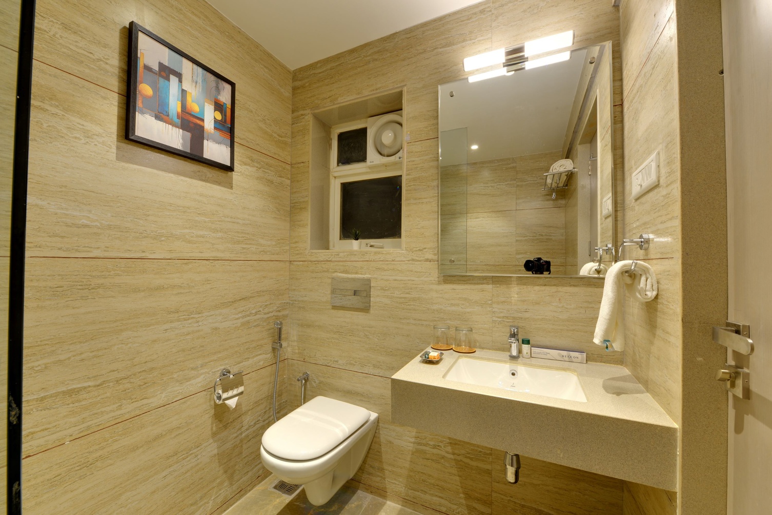 Superior Room at Iris Beacon Hotel - Photo 3