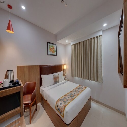 Superior Room at The Beacon Hotel, Vadodara - Photo 1