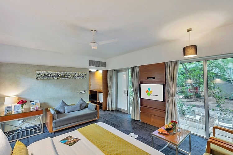 Superior Room at Club Mahindra Resort - Puducherry - Photo 1