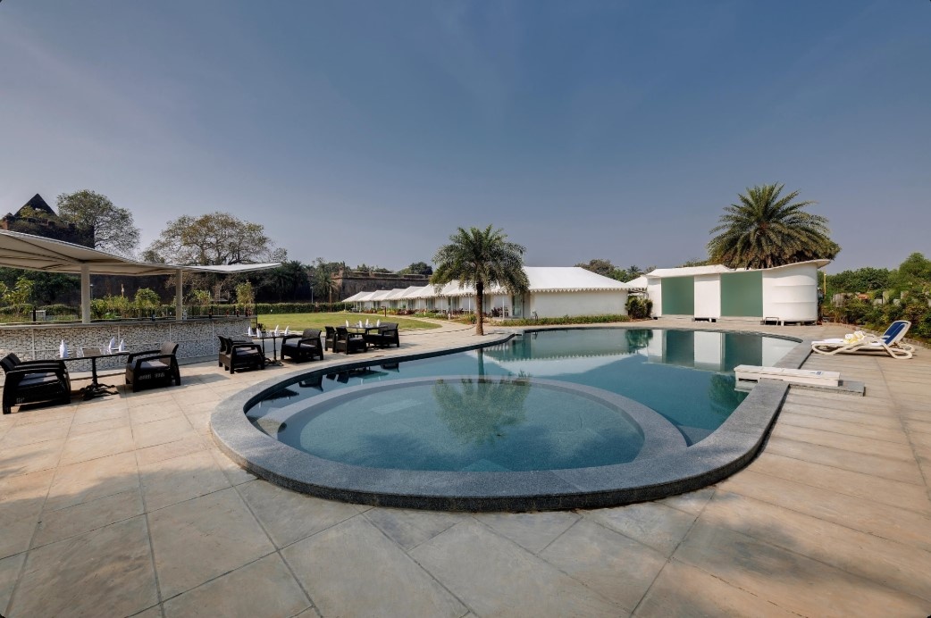 The Fern Seaside Luxurious Tent Resort, Daman photo 2