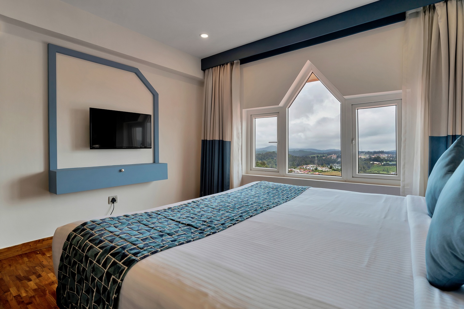 Valley View Indulge Suite at Sterling Ooty Elk Hill - Photo 2