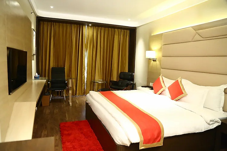 The Fern Club Room at The Fern Residency, Amritsar - Photo 1