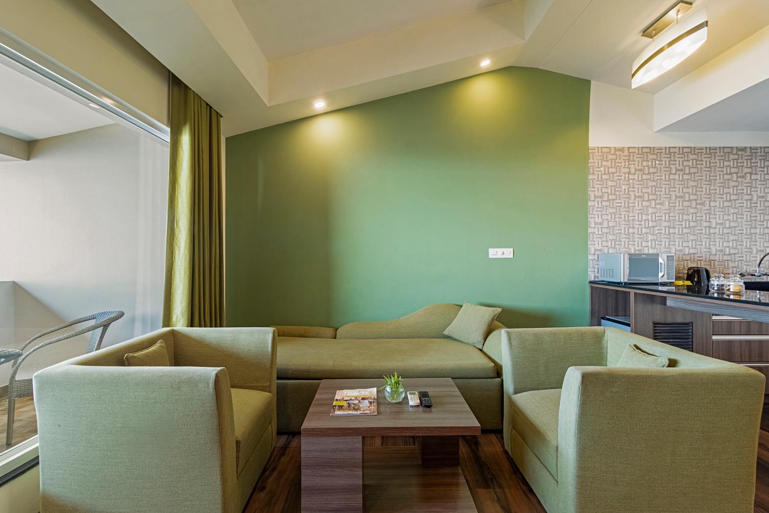 Valley View Suite with Balcony at Sterling Mussoorie - Photo 3